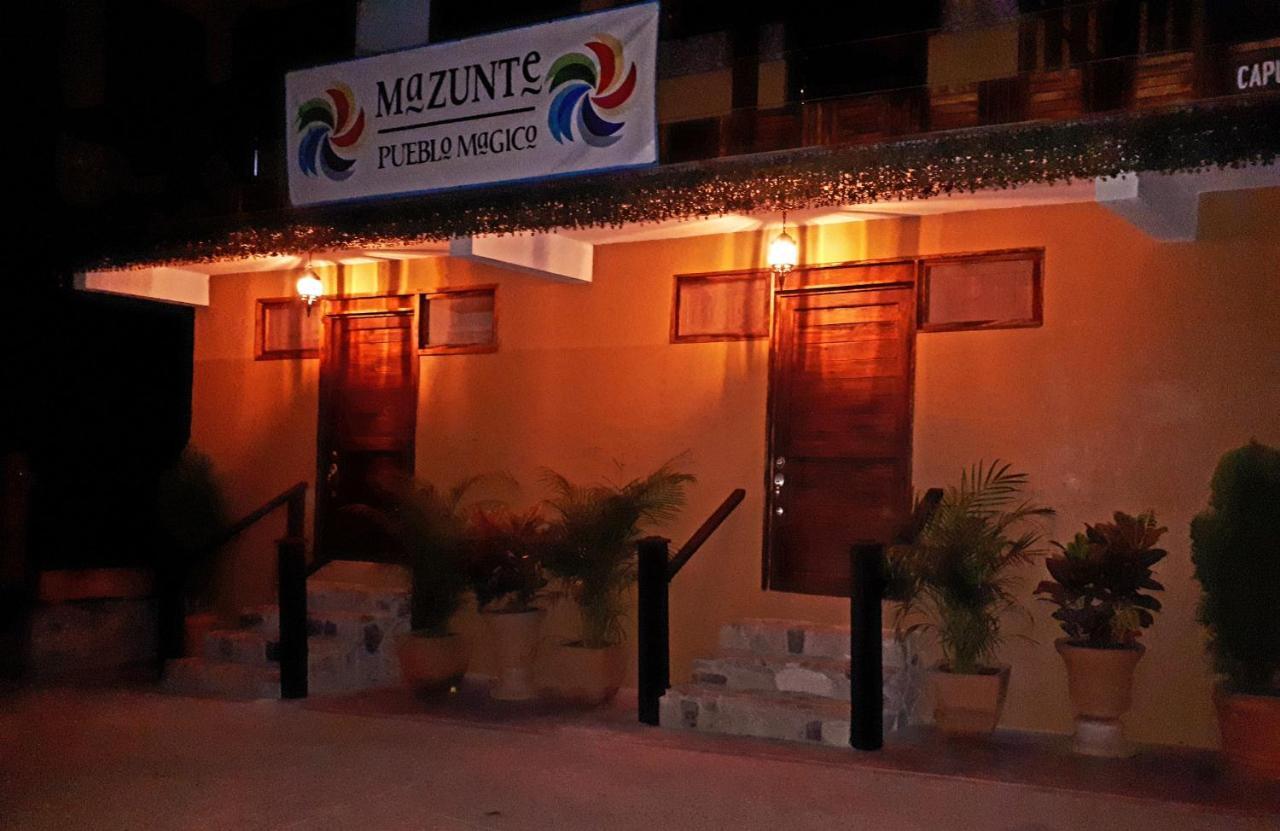 Hotel Casa Del Mar Mazunte Santa Maria Tonameca Exterior photo